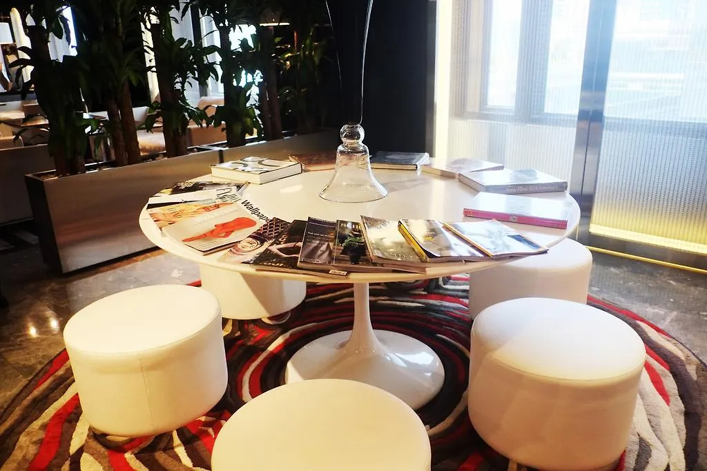 The Mira Hong Kong Hotel