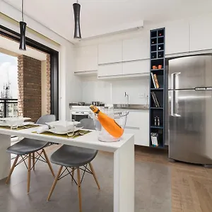 living-vila-madalena.topsaopaulohotels.com/