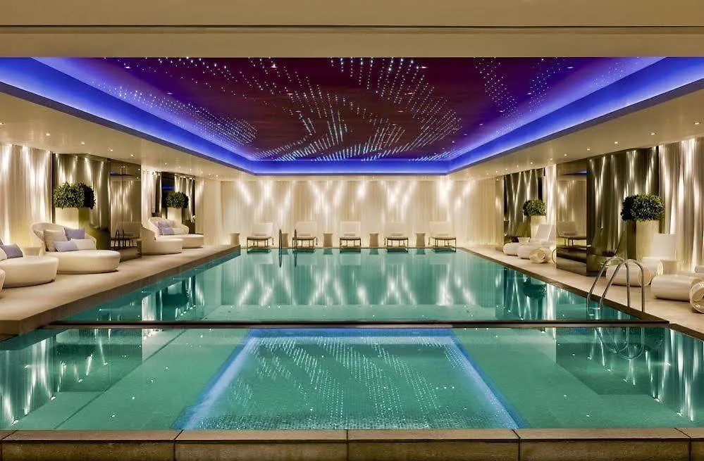 Hotel The Mira Hong Kong